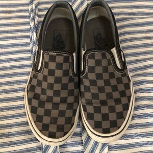 Black and grey Vans